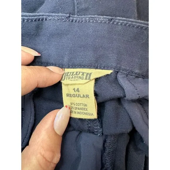 Duluth Trading Co. Navy Wide Legged Cropped Pants Size 14 - Picture 4 of 5